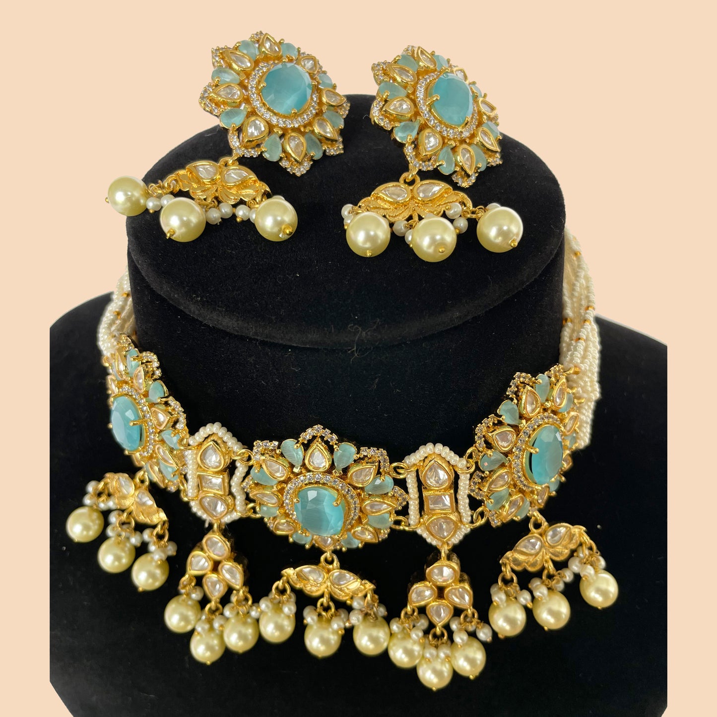 Kundan Set with Blue Stone and White Pearl Drops
